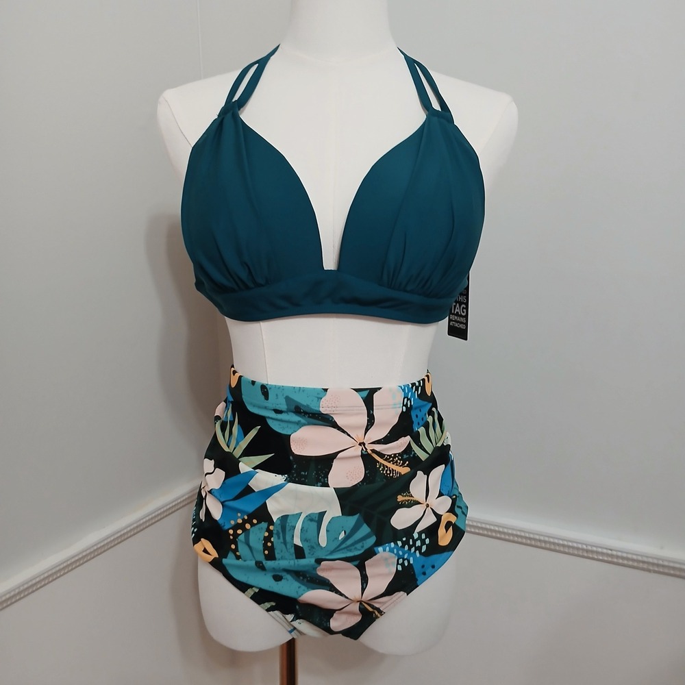 BMJL Womens XL Two Piece Swimsuit Teal Halter Top High Waisted Floral Bottom NEW